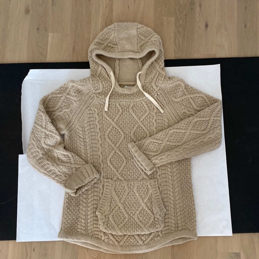 Snow Peak Japanese brand cable knit hoodie sweater, gorgeous and rare! Unisex
